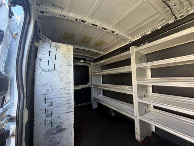 2016 Ford Transit Medium Roof w/Sliding Side Door
