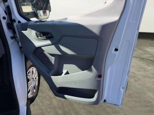 2016 Ford Transit Medium Roof w/Sliding Side Door