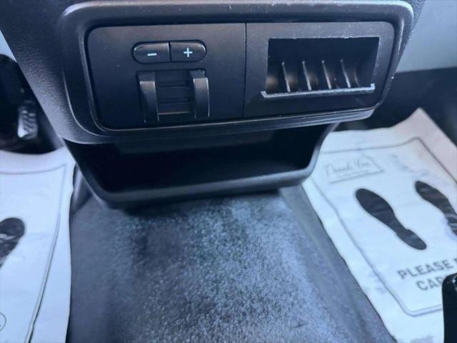 2016 Ford Transit Medium Roof w/Sliding Side Door
