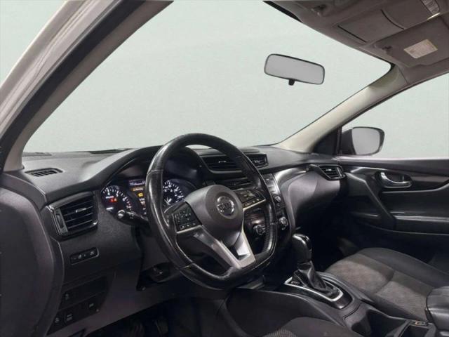 2017 Nissan Rogue Sport SV