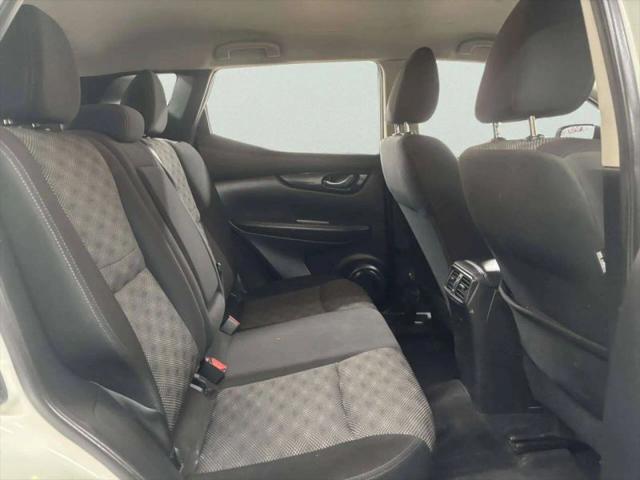 2017 Nissan Rogue Sport SV