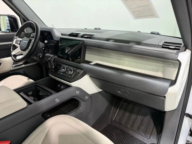 2024 Land Rover Defender 130 P300 S