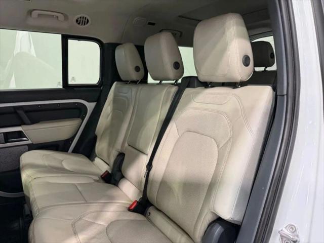 2024 Land Rover Defender 130 P300 S