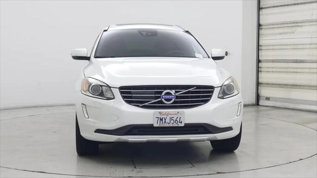 2016 Volvo XC60 T5 Drive-E Platinum