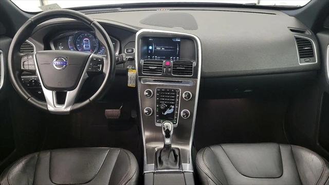 2016 Volvo XC60 T5 Drive-E Platinum