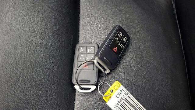 2016 Volvo XC60 T5 Drive-E Platinum
