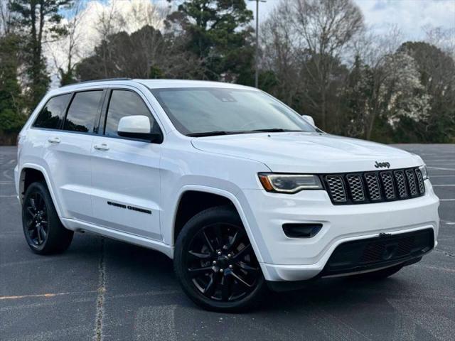 2022 Jeep Grand Cherokee Laredo X 4x4
