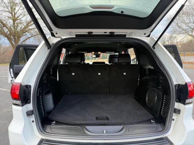 2022 Jeep Grand Cherokee Laredo X 4x4