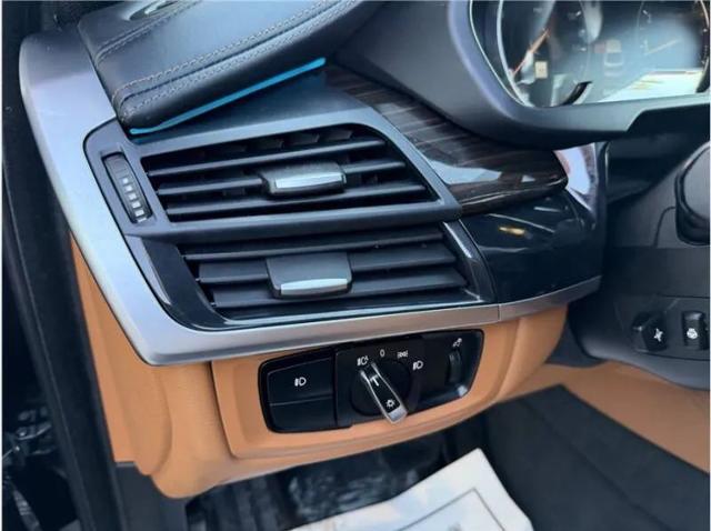 2017 BMW X6 xDrive50i