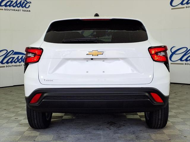 2026 Chevrolet Trax FWD LS