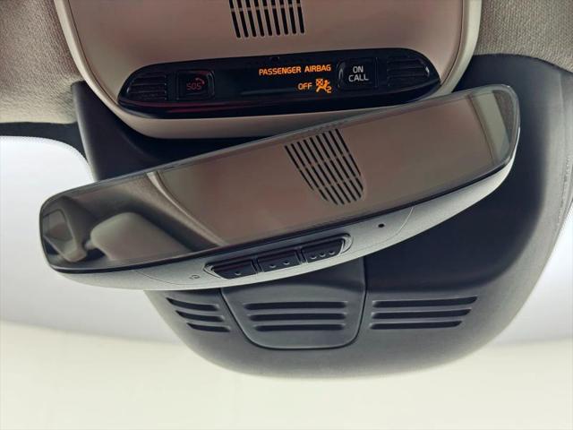 2022 Volvo XC40 T5 Momentum