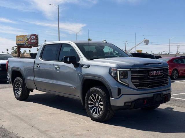 2023 GMC Sierra 1500 4WD Crew Cab Standard Box AT4