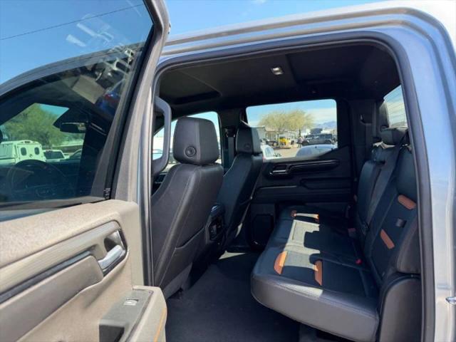 2023 GMC Sierra 1500 4WD Crew Cab Standard Box AT4