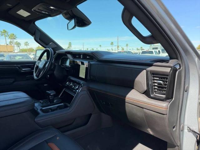 2023 GMC Sierra 1500 4WD Crew Cab Standard Box AT4