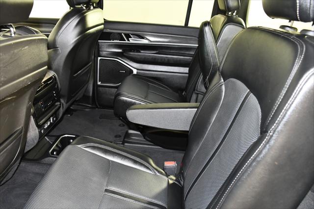2024 Jeep Wagoneer Series III 4x4