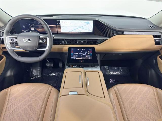 2025 INFINITI QX80 LUXE AWD