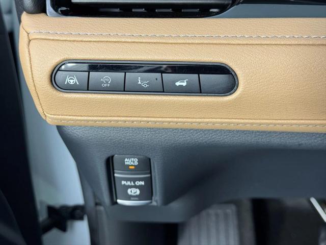 2025 INFINITI QX80 LUXE AWD