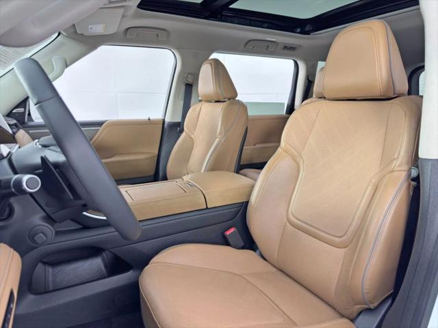 2025 INFINITI QX80 LUXE AWD
