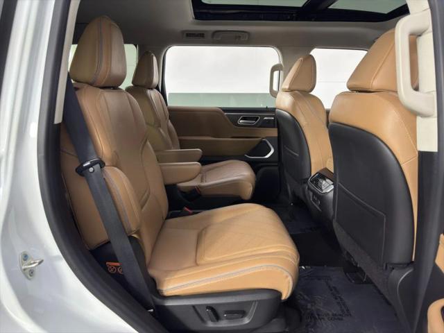 2025 INFINITI QX80 LUXE AWD