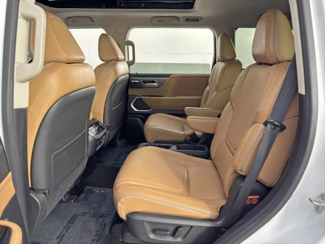 2025 INFINITI QX80 LUXE AWD