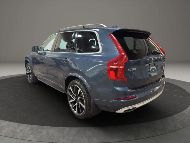 2018 Volvo XC90 T6 Momentum