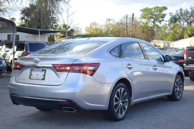 2018 Toyota Avalon XLE