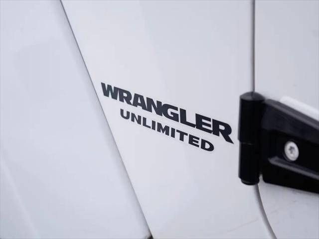 2017 Jeep Wrangler Unlimited Winter 4x4