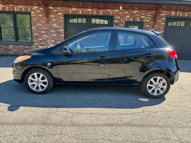 2013 Mazda Mazda2 Touring