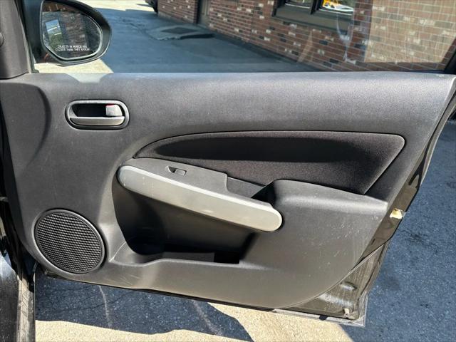 2013 Mazda Mazda2 Touring