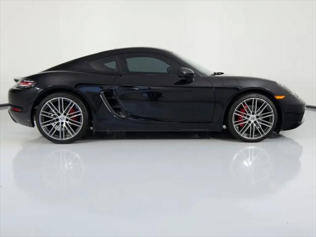 2024 Porsche 718 Cayman S