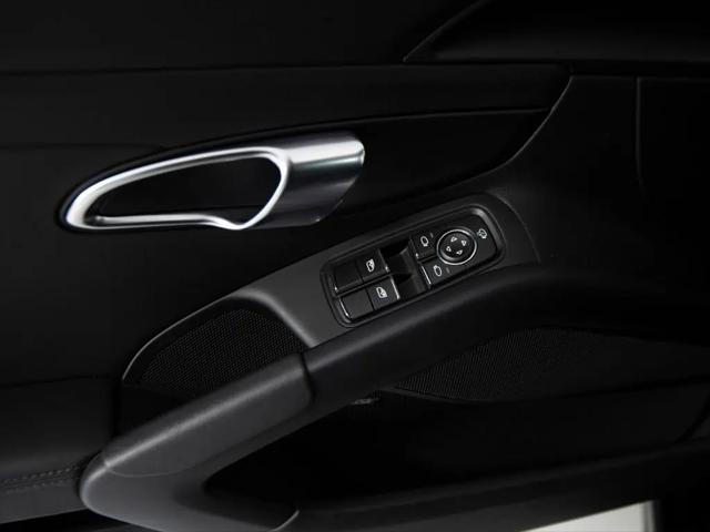 2024 Porsche 718 Cayman S