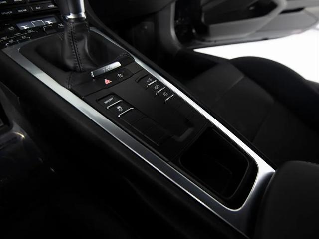 2024 Porsche 718 Cayman S