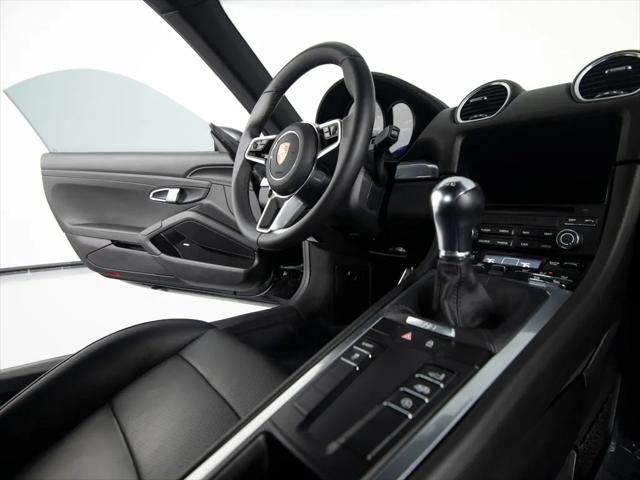 2024 Porsche 718 Cayman S