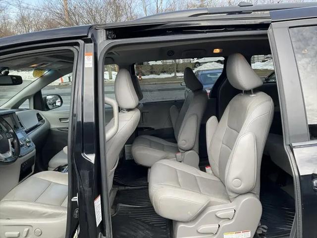 2015 Toyota Sienna XLE Premium 7 Passenger