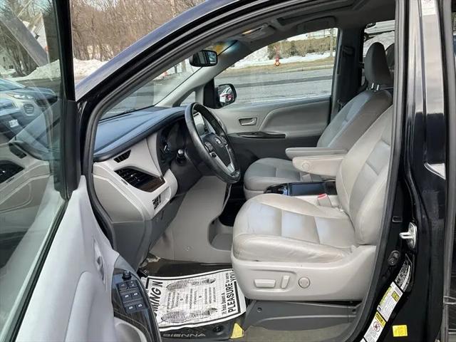 2015 Toyota Sienna XLE Premium 7 Passenger