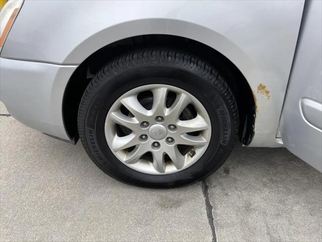 2008 Kia Sedona EX
