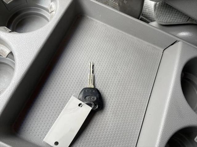 2008 Kia Sedona EX