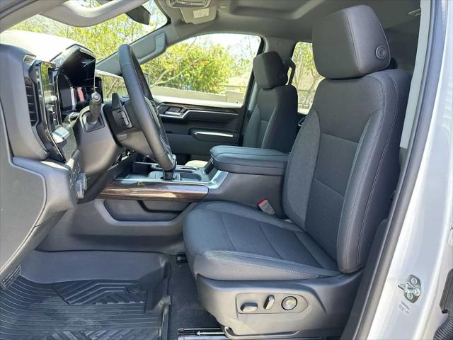 2026 Chevrolet Silverado 1500 4WD Crew Cab Short Bed RST