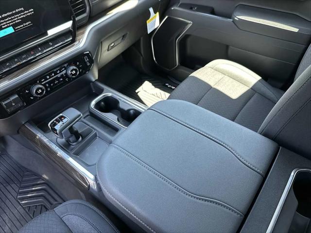 2026 Chevrolet Silverado 1500 4WD Crew Cab Short Bed RST