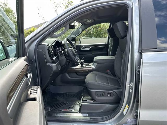 2026 Chevrolet Silverado 1500 4WD Crew Cab Short Bed RST