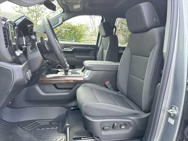 2026 Chevrolet Silverado 1500 4WD Crew Cab Short Bed RST