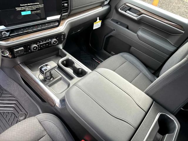 2026 Chevrolet Silverado 1500 4WD Crew Cab Short Bed RST