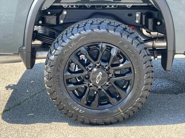 2026 Chevrolet Silverado 2500HD Crew Cab, Standard Bed, LT, 4WD