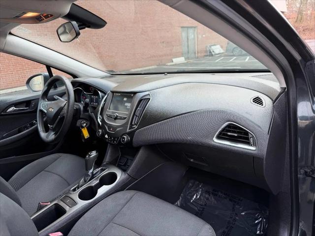 2018 Chevrolet Cruze LT Auto