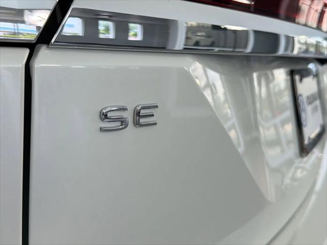 2026 Volkswagen Atlas SE with Technology