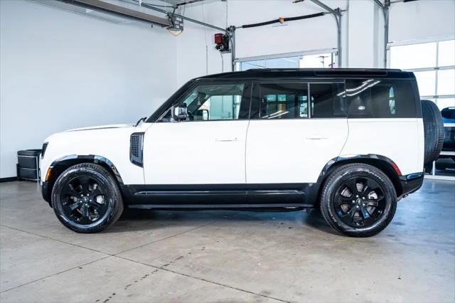 2023 Land Rover Defender 110 X-Dynamic SE