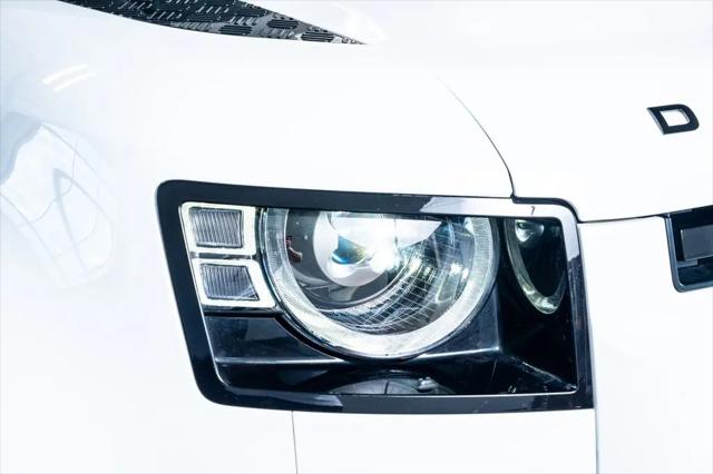 2023 Land Rover Defender 110 X-Dynamic SE