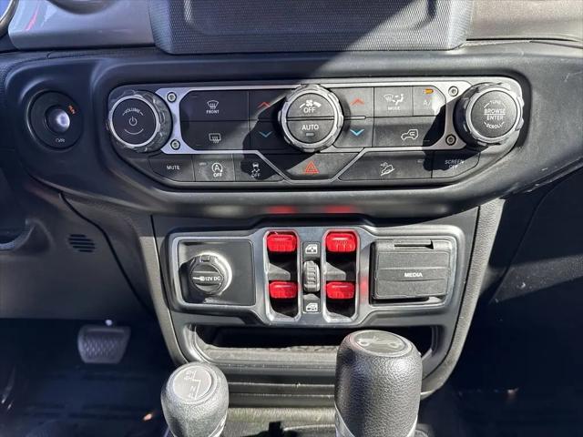2020 Jeep Wrangler Sahara 4x4