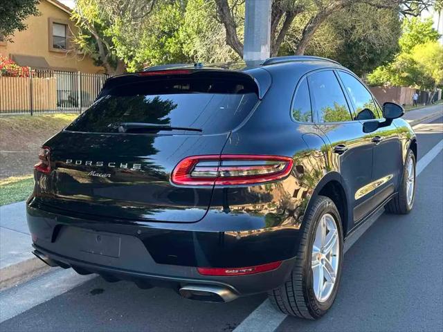 2018 Porsche Macan Macan