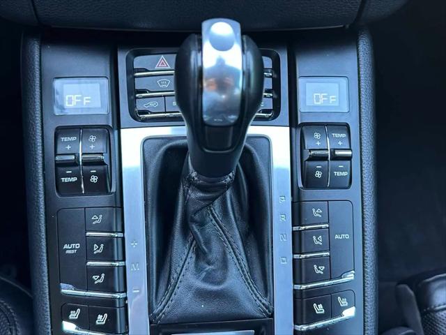 2018 Porsche Macan Macan